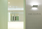 THE CLINIC 大阪 の入口